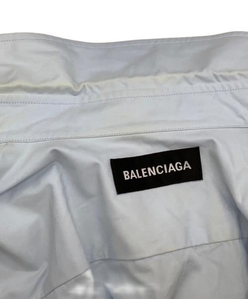 BALENCIAGA（バレンシアガ）BALENCIAGA (バレンシアガ) 半袖シャツ/バックロゴプリントBDシャツ ブルー サイズ:37の古着・服飾アイテム