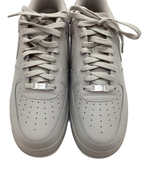 NIKE（ナイキ）NIKE (ナイキ) ローカットスニーカー/AIR FORCE1 グレー サイズ:28.5cmの古着・服飾アイテム