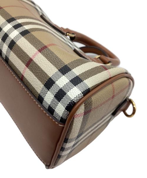 BURBERRY（バーバリー）BURBERRY (バーバリー) ショルダーバッグ ベージュ×ブラック×レッド×ホワイトの古着・服飾アイテム