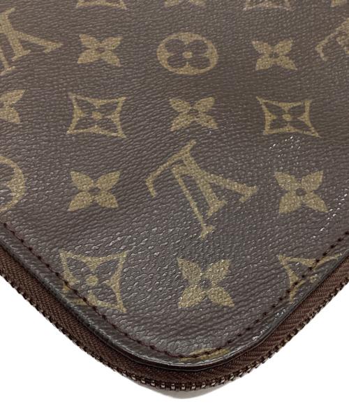LOUIS VUITTON（ルイ ヴィトン）LOUIS VUITTON (ルイ ヴィトン) クラッチバッグ/モノグラム ポッシュ・ドキュマン ブラウンの古着・服飾アイテム