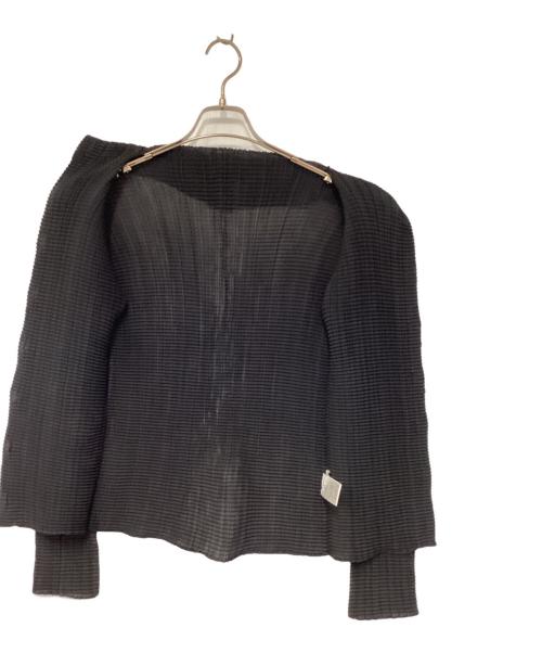 ISSEY MIYAKE（イッセイミヤケ）ISSEY MIYAKE (イッセイミヤケ) 薄手カーディガン ブラック サイズ:Mの古着・服飾アイテム