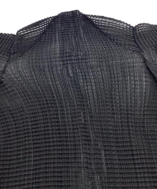 ISSEY MIYAKE（イッセイミヤケ）ISSEY MIYAKE (イッセイミヤケ) 薄手カーディガン ブラック サイズ:Mの古着・服飾アイテム