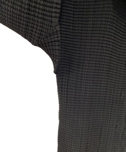 ISSEY MIYAKE（イッセイミヤケ）ISSEY MIYAKE (イッセイミヤケ) 薄手カーディガン ブラック サイズ:Mの古着・服飾アイテム