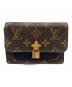 LOUIS VUITTON（ルイ ヴィトン）の古着「3つ折り財布」｜ブラウン