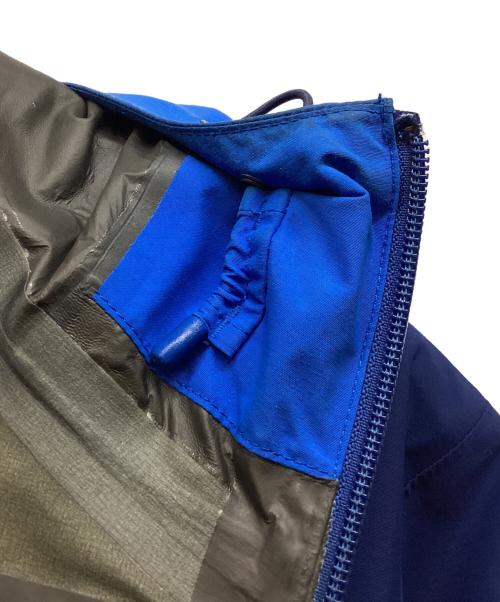 OUTDOOR RESEARCH（アウトドアリサーチ）OUTDOOR RESEARCH (アウトドアリサーチ) ナイロンジャケット ブルー サイズ:Mの古着・服飾アイテム