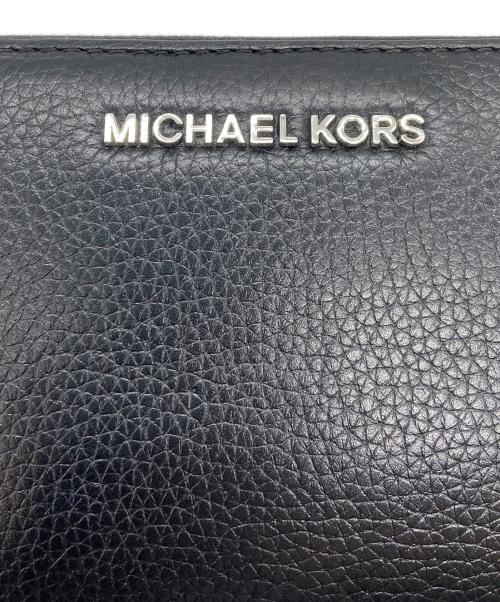 MICHAEL KORS（マイケル・コース）MICHAEL KORS (マイケル・コース) ラウンドファスナー財布 ブラックの古着・服飾アイテム