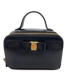 Salvatore Ferragamo（サルヴァトーレ フェラガモ）の古着「ショルダーバッグ」｜ブラック