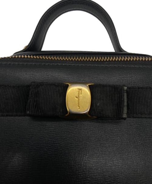 Salvatore Ferragamo（サルヴァトーレ フェラガモ）Salvatore Ferragamo (サルヴァトーレ フェラガモ) ショルダーバッグ ブラックの古着・服飾アイテム