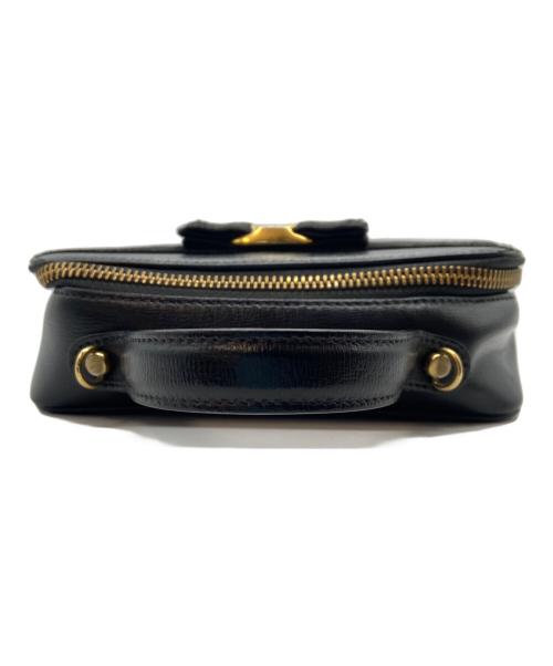 Salvatore Ferragamo（サルヴァトーレ フェラガモ）Salvatore Ferragamo (サルヴァトーレ フェラガモ) ショルダーバッグ ブラックの古着・服飾アイテム