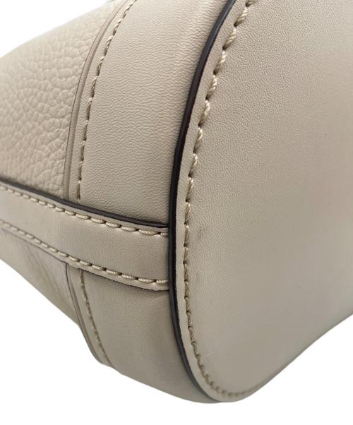 MICHAEL KORS（マイケル・コース）MICHAEL KORS (マイケル・コース) 2WAYショルダーバッグ アイボリーの古着・服飾アイテム