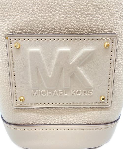 MICHAEL KORS（マイケル・コース）MICHAEL KORS (マイケル・コース) 2WAYショルダーバッグ アイボリーの古着・服飾アイテム