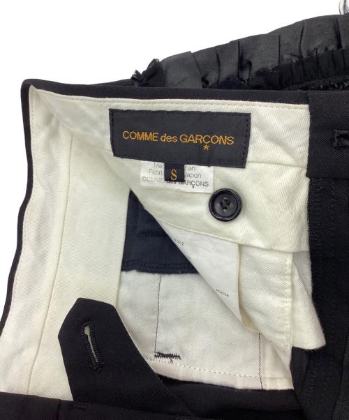 COMME des GARCONS（コムデギャルソン）COMME des GARCONS (コムデギャルソン) サイドフリルパンツ ブラック サイズ:Sの古着・服飾アイテム