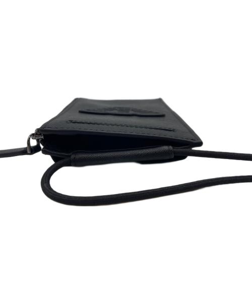 EMPORIO ARMANI（エンポリオ アルマーニ）EMPORIO ARMANI (エンポリオ アルマーニ) スマホショルダー ブラックの古着・服飾アイテム