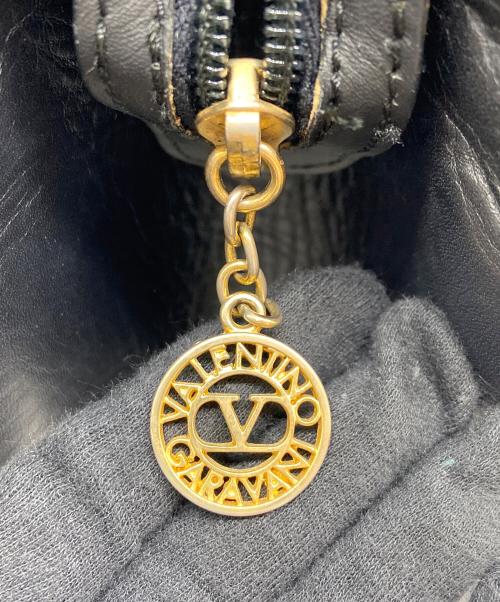 VALENTINO（ヴァレンティノ）VALENTINO (ヴァレンティノ) トートバッグ/カラヴァーニ ブラックの古着・服飾アイテム