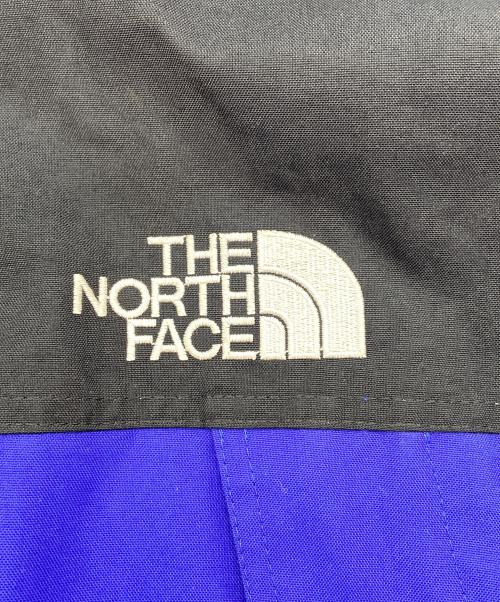 THE NORTH FACE（ザ ノース フェイス）THE NORTH FACE (ザ ノース フェイス) マウンテンパーカー ブラック×パープル サイズ:Lの古着・服飾アイテム