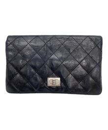 CHANEL（シャネル）の古着「長財布 2.55 マトラッセ」｜ブラック