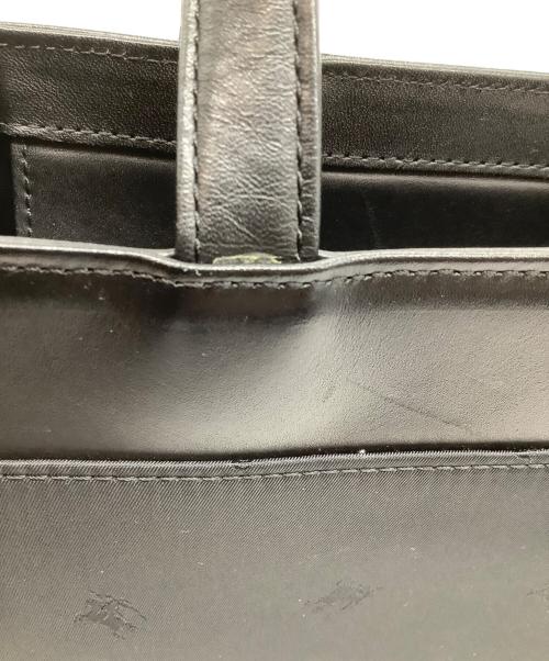 Burberry's（バーバリーズ）Burberry's (バーバリーズ) ハンドバッグ ブラックの古着・服飾アイテム