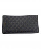 CELINEセリーヌ）の古着「長財布/トリオンフバーティカルウォレット」｜ブラウン