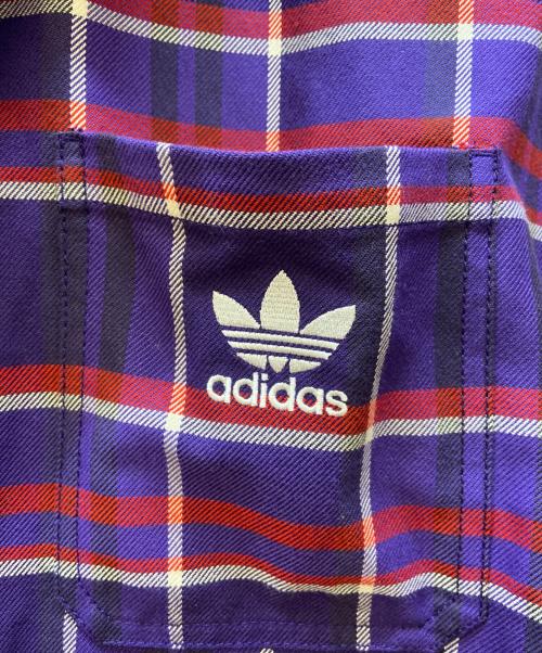 adidas Originals（アディダスオリジナル）adidas Originals (アディダスオリジナル) KORN (コーン) 長袖シャツ/FLANNEL LS MULTCO パープル サイズ:2XLの古着・服飾アイテム