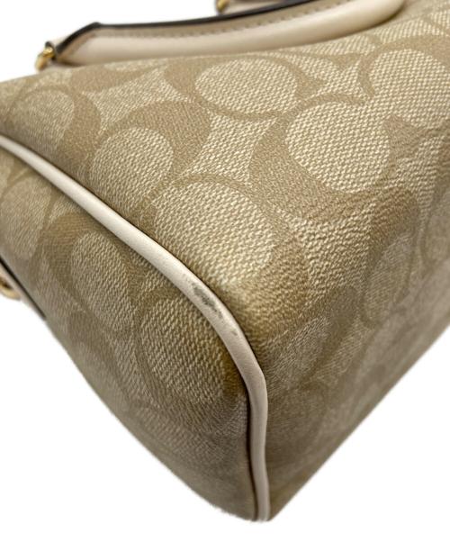COACH（コーチ）COACH (コーチ) 2WAYショルダーバッグ ベージュ×ホワイトの古着・服飾アイテム