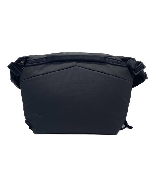 peak design（ピークデザイン）peak design (ピークデザイン) エブリデイスリング6L/カメラバッグ ブラックの古着・服飾アイテム
