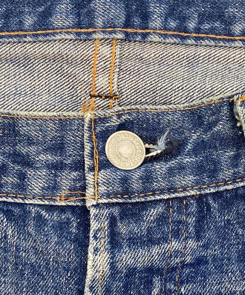 LEVI'S（リーバイス）LEVI'S (リーバイス) デニムパンツ/501/ボタン裏刻印6/両耳シングル/70年代 インディゴ サイズ:不明の古着・服飾アイテム