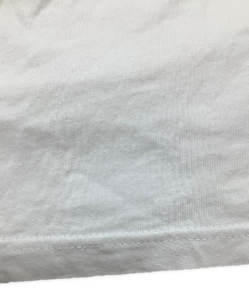 stussy（ステューシー）stussy (ステューシー) 半袖カットソー/シャネルロゴ ホワイト サイズ:Sの古着・服飾アイテム