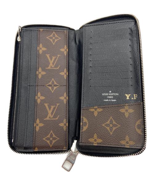 LOUIS VUITTON（ルイ ヴィトン）LOUIS VUITTON (ルイ ヴィトン) 長財布/モノグラム マカサー/ジッピーウォレット ヴェルティカルの古着・服飾アイテム