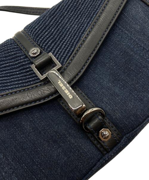 DIESEL（ディーゼル）DIESEL (ディーゼル) クラッチショルダーバッグ インディゴの古着・服飾アイテム