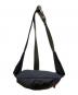 PRADA (プラダ) ウエストバッグ グレー：12000円