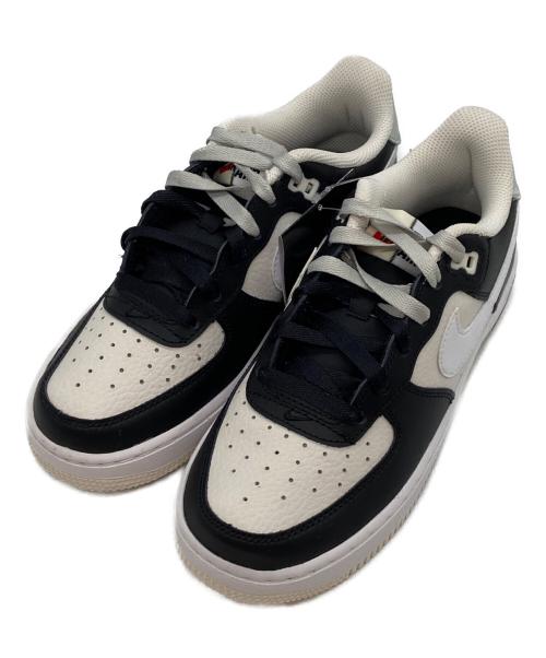 NIKE（ナイキ）NIKE (ナイキ) ローカットスニーカー/AIR FORCE1 Low '07 LV8 ブラック×ベージュ サイズ:23cmの古着・服飾アイテム