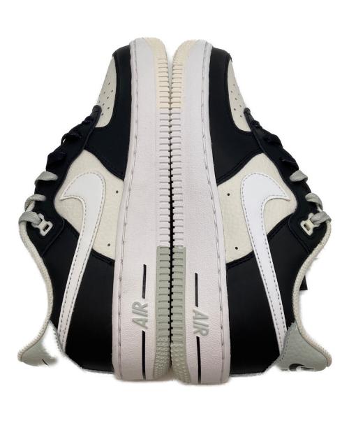 NIKE（ナイキ）NIKE (ナイキ) ローカットスニーカー/AIR FORCE1 Low '07 LV8 ブラック×ベージュ サイズ:23cmの古着・服飾アイテム