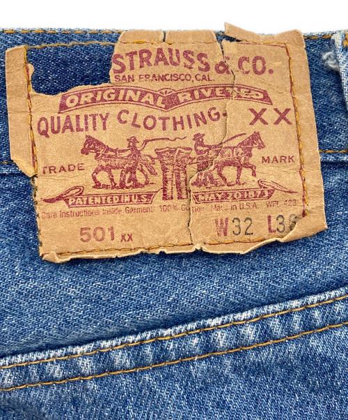 LEVI'S（リーバイス）LEVI'S (リーバイス) デニムパンツ インディゴ サイズ: W32×L36の古着・服飾アイテム