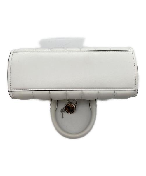 MICHAEL KORS（マイケルコース）MICHAEL KORS (マイケルコース) ハンドバッグ ホワイトの古着・服飾アイテム