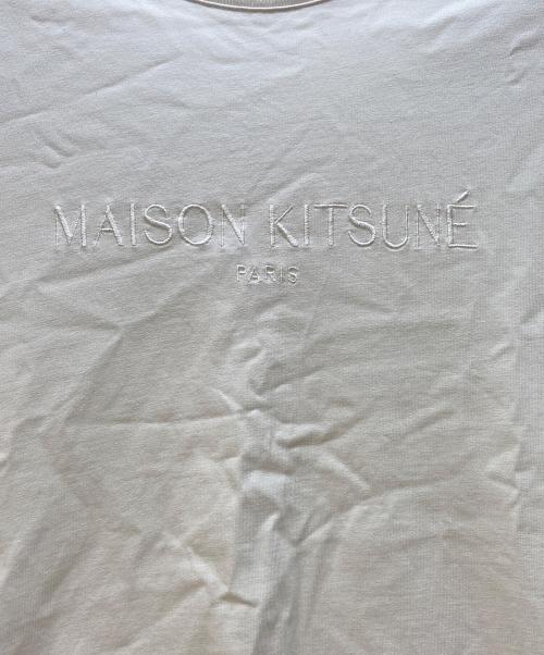 maison kitsune（メゾンキツネ）MAISON KITSUNE (メゾンキツネ) 半袖カットソー/ロゴTシャツ ホワイト サイズ:Sの古着・服飾アイテム