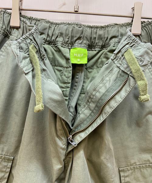 HUF（ハフ）HUF (ハフ) カーゴパンツ グリーン サイズ:Mの古着・服飾アイテム