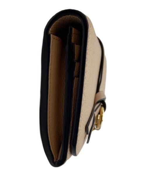 Chloe（クロエ）Chloe (クロエ) 長財布/Alphabet Flap Wallet ベージュの古着・服飾アイテム