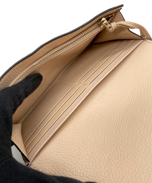 Chloe（クロエ）Chloe (クロエ) 長財布/Alphabet Flap Wallet ベージュの古着・服飾アイテム
