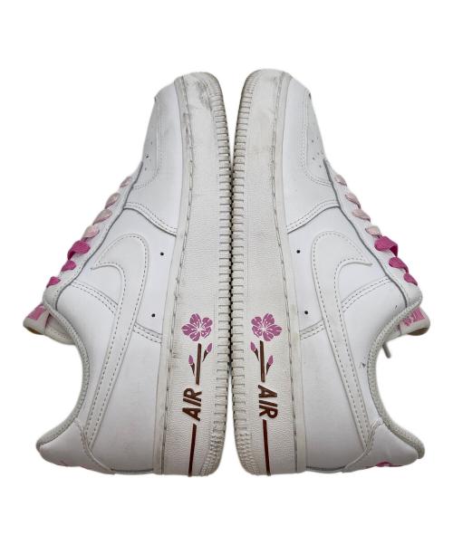 NIKE（ナイキ）NIKE (ナイキ) ローカットスニーカー ホワイト×ピンク サイズ:23cmの古着・服飾アイテム