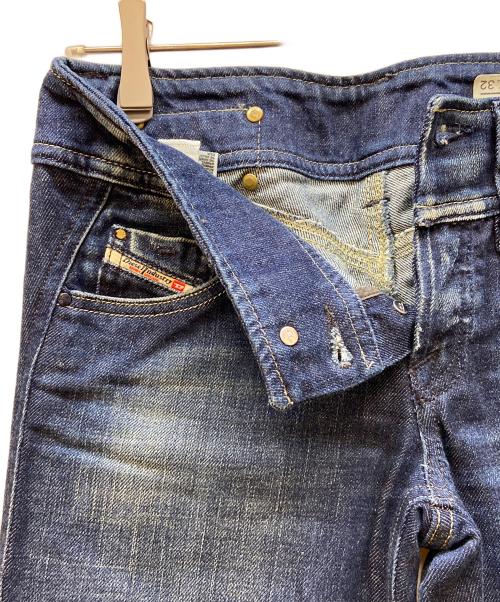 DIESEL（ディーゼル）DIESEL (ディーゼル) フレアデニムパンツ/LAMBRY インディゴ サイズ:SIZE W25×L32の古着・服飾アイテム