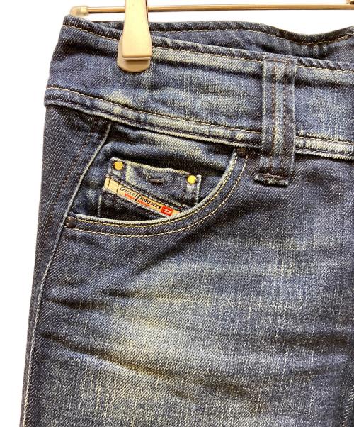 DIESEL（ディーゼル）DIESEL (ディーゼル) フレアデニムパンツ/LAMBRY インディゴ サイズ:SIZE W25×L32の古着・服飾アイテム