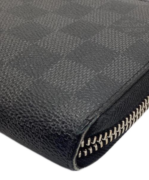 LOUIS VUITTON（ルイ ヴィトン）LOUIS VUITTON (ルイ ヴィトン) ラウンドファスナー財布/グラフィット ジッピー ウォレット ブラックの古着・服飾アイテム