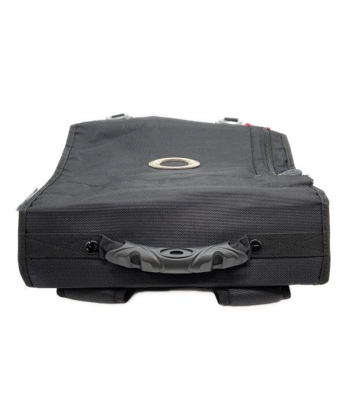 OAKLEY（オークリー）OAKLEY (オークリー) リュック ブラックの古着・服飾アイテム