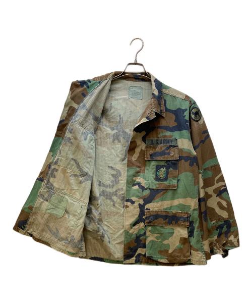 US ARMY（ユーエスアーミー）US ARMY (ユーエスアーミー) ミリタリージャケット/ユーティリティジャケット グリーン×ブラウン サイズ: MIDIUM-SHORTの古着・服飾アイテム