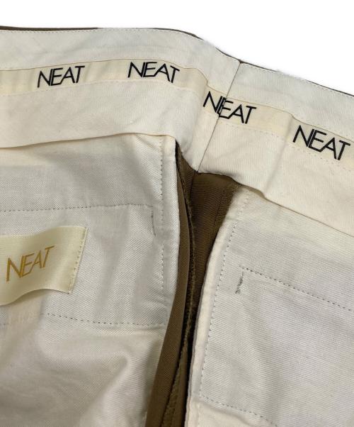 NEAT（ニート）NEAT (ニート) スラックス/センタープリーツ/ツータック ブラウン サイズ:44の古着・服飾アイテム