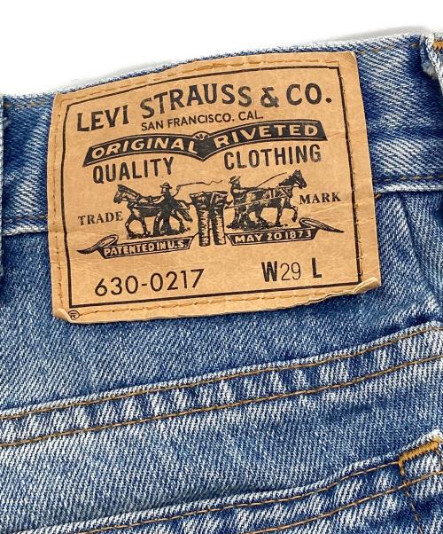 LEVI'S（リーバイス）LEVI'S (リーバイス) デニムパンツ/630 SWAN SONG ブルー サイズ:73.5cm (W29)の古着・服飾アイテム