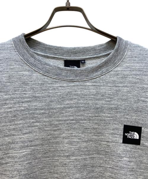 THE NORTH FACE（ザ ノース フェイス）THE NORTH FACE (ザ ノース フェイス) クルーネックスウェット グレー サイズ:XLの古着・服飾アイテム