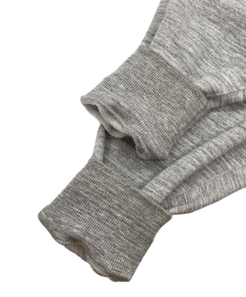 THE NORTH FACE（ザ ノース フェイス）THE NORTH FACE (ザ ノース フェイス) クルーネックスウェット グレー サイズ:XLの古着・服飾アイテム