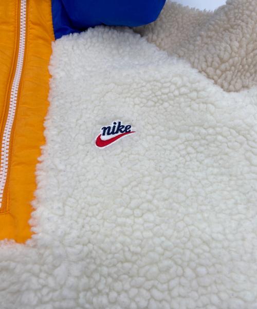 NIKE（ナイキ）NIKE (ナイキ) ボアジャケット/ HE ハーフジップフーディ ウィンター ホワイト×ブルー×オレンジ サイズ:Lの古着・服飾アイテム
