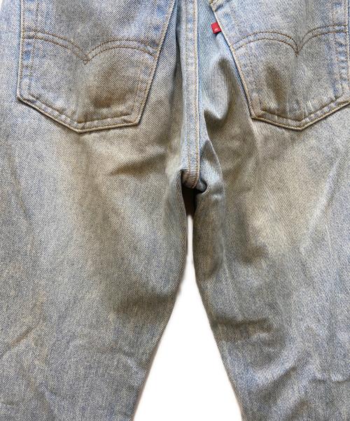 LEVI'S（リーバイス）LEVI'S (リーバイス) デニムパンツ ブルー サイズ: W28×L32の古着・服飾アイテム